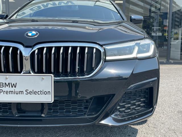 ５シリーズ ５３０ｅ　Ｍスポーツ　エディションジョイ＋　【正規認定中古車】【全国正規ディーラー保証付／２年・走行距離無制限】エクスクルーシブ・ナッパレザーシート　ワンオーナー　禁煙車　シートクーラー　全席シートヒーター　地デジ　前後ドライブレコーダー（10枚目）