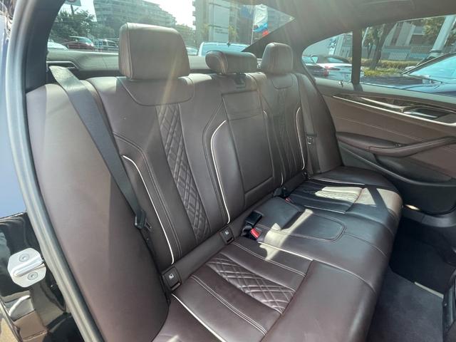 ５シリーズ ５３０ｅ　Ｍスポーツ　エディションジョイ＋　【正規認定中古車】【全国正規ディーラー保証付／２年・走行距離無制限】エクスクルーシブ・ナッパレザーシート　ワンオーナー　禁煙車　シートクーラー　全席シートヒーター　地デジ　前後ドライブレコーダー（29枚目）