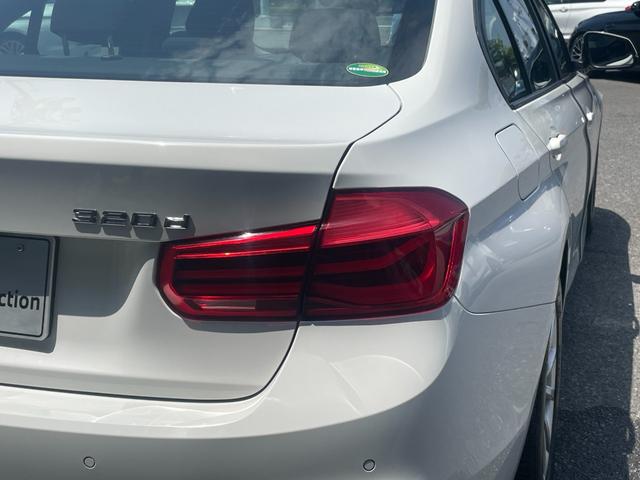 ３シリーズ ３２０ｄ　【正規認定中古車】【全国正規ディーラー保証付／１年・走行距離無制限】後期モデル　弊社下取り車　ＡＣＣ　ＣＤ／ＤＶＤ　インテリジェントセーフティ　オートエアコン　電動シート　バックカメラ　１オーナー（18枚目）