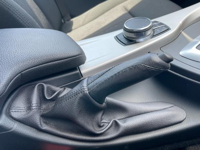３シリーズ ３２０ｄ　【正規認定中古車】【全国正規ディーラー保証付／１年・走行距離無制限】後期モデル　弊社下取り車　ＡＣＣ　ＣＤ／ＤＶＤ　インテリジェントセーフティ　オートエアコン　電動シート　バックカメラ　１オーナー（48枚目）