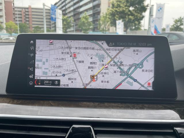 ５シリーズ ５３０ｉ　Ｍスポーツ　【正規認定中古車】【全国正規ディーラー保証付／１年・走行距離無制限】弊社新車拠点下取　禁煙車　ワンオーナー　サンルーフ　デビューパッケージ　トップビューカメラ　黒革電動シート　ソフトクローズ　ＡＣＣ（46枚目）