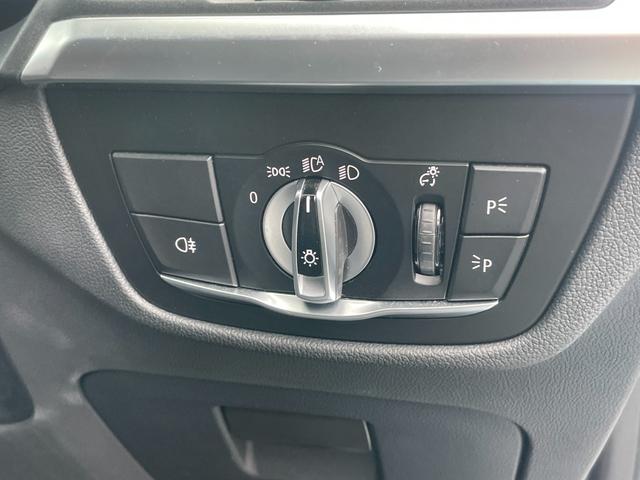 Ｘ３ ｘＤｒｉｖｅ　２０ｄ　Ｍスポーツ　【正規認定中古車】【全国正規ディーラー保証付／２年・走行距離無制限】ＬＥＤ　２０ＡＷ　コンフォートアクセス　オートトランク　アクティブクルーズコントロール　ヘッドアップディスプレイ　トップビュー（26枚目）