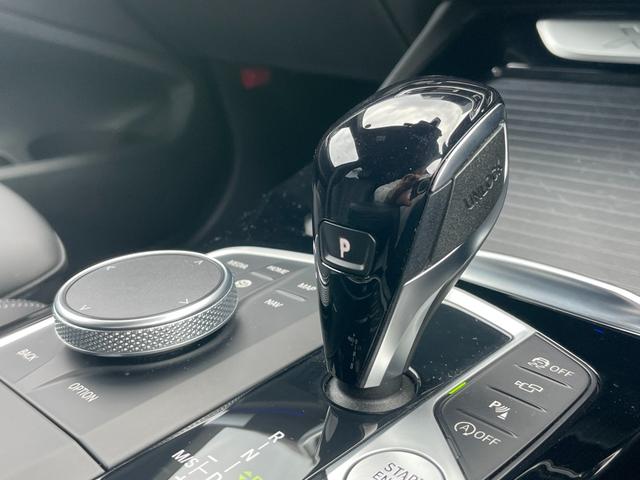Ｘ３ ｘＤｒｉｖｅ　２０ｄ　Ｍスポーツ　【正規認定中古車】【全国正規ディーラー保証付／２年・走行距離無制限】ＬＥＤ　２０ＡＷ　コンフォートアクセス　オートトランク　アクティブクルーズコントロール　ヘッドアップディスプレイ　トップビュー（52枚目）