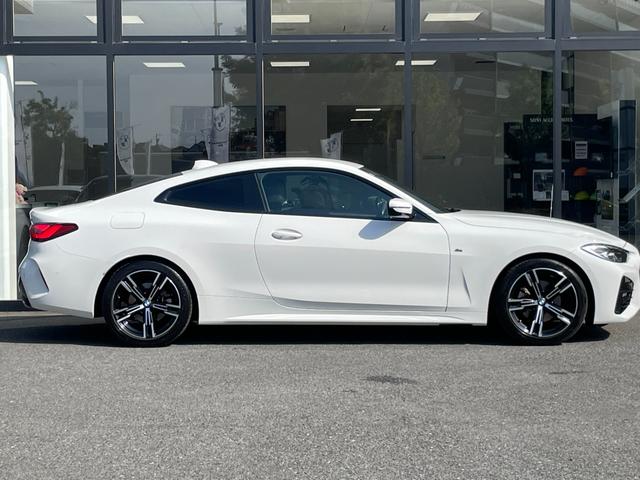 ４シリーズ ４２０ｉクーペ　Ｍスポーツ　【正規認定中古車】【全国正規ディーラー保証付／２年・走行距離無制限】　ブラックレザーシート　シートヒーター　　バックカメラ　ＬＥＤヘッドライト　アクティブクルーズコントロール　パーキングアシスト（7枚目）