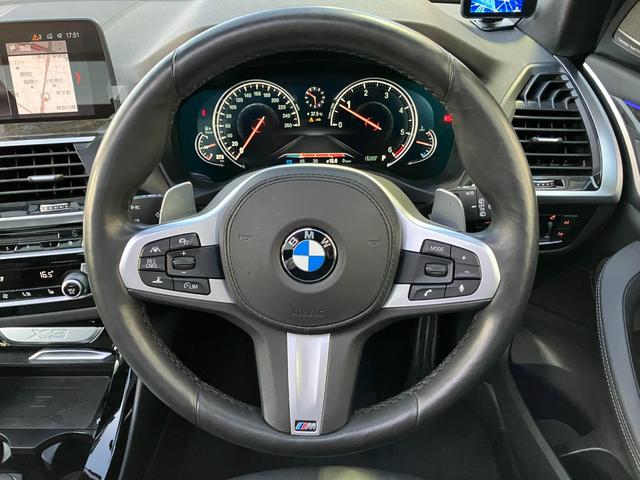 Ｘ３ ｘＤｒｉｖｅ　２０ｄ　Ｍスポーツ　【正規認定中古車】【全国正規ディーラー保証付／２年・走行距離無制限】弊社買取り車両　パノラマサンルーフ　ハーマンカードン　ブラックレザースポーツシート　シートヒーター　トップビューカメラ　全方位ＰＤＣ（10枚目）