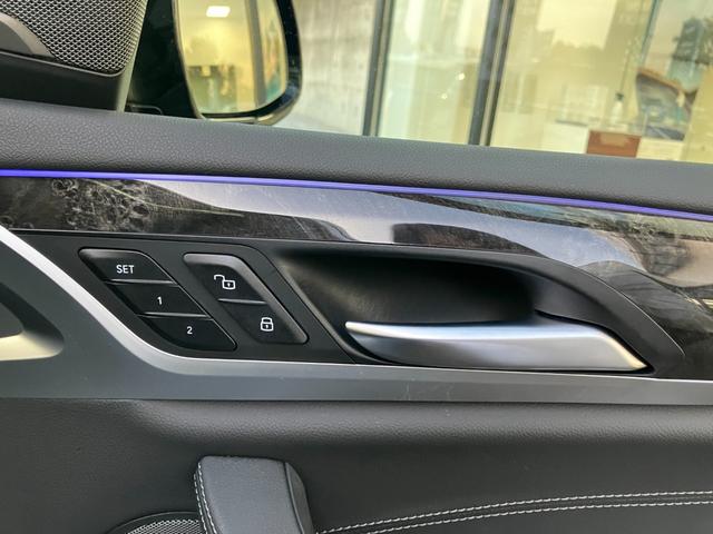 Ｘ３ ｘＤｒｉｖｅ　２０ｄ　Ｍスポーツ　【正規認定中古車】【全国正規ディーラー保証付／２年・走行距離無制限】弊社買取り車両　パノラマサンルーフ　ハーマンカードン　ブラックレザースポーツシート　シートヒーター　トップビューカメラ　全方位ＰＤＣ（30枚目）
