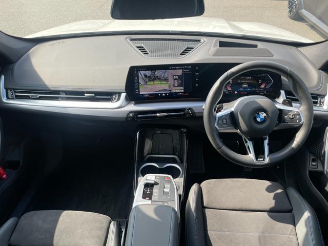 Ｘ１ ｓＤｒｉｖｅ　１８ｉ　Ｍスポーツ　【正規認定中古車】【全国正規ディーラー保証付／２年・走行距離無制限】テクノロジーパッケージ　デモンストレーションカー　ＡＣＣ　３６０度カメラ　カープレイ　電動トランク　ヘッドアップディスプレイ（3枚目）