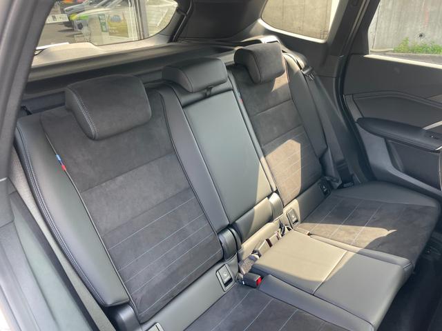 Ｘ１ ｓＤｒｉｖｅ　１８ｉ　Ｍスポーツ　【正規認定中古車】【全国正規ディーラー保証付／２年・走行距離無制限】テクノロジーパッケージ　デモンストレーションカー　ＡＣＣ　３６０度カメラ　カープレイ　電動トランク　ヘッドアップディスプレイ（28枚目）