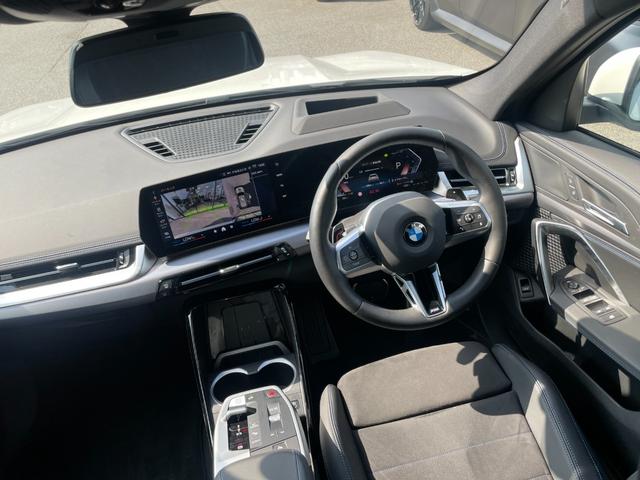 Ｘ１ ｓＤｒｉｖｅ　１８ｉ　Ｍスポーツ　【正規認定中古車】【全国正規ディーラー保証付／２年・走行距離無制限】テクノロジーパッケージ　デモンストレーションカー　ＡＣＣ　３６０度カメラ　カープレイ　電動トランク　ヘッドアップディスプレイ（33枚目）