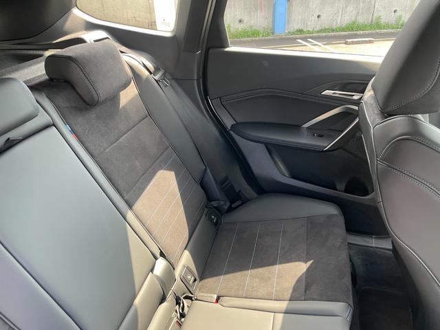 Ｘ１ ｓＤｒｉｖｅ　１８ｉ　Ｍスポーツ　【正規認定中古車】【全国正規ディーラー保証付／２年・走行距離無制限】テクノロジーパッケージ　デモンストレーションカー　ＡＣＣ　３６０度カメラ　カープレイ　電動トランク　ヘッドアップディスプレイ（35枚目）