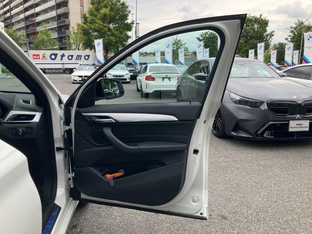 Ｘ１ ｘＤｒｉｖｅ　２０ｉ　Ｍスポーツ　【正規認定中古車】【全国正規ディーラー保証付／１年・走行距離無制限】１９ＡＷ　ＬＥＤ　　電動トランク　純正前後ドラレコ　バックカメラ　前後ＰＤＣ　パーキングアシスト　前車追従クルーズコントロール（22枚目）