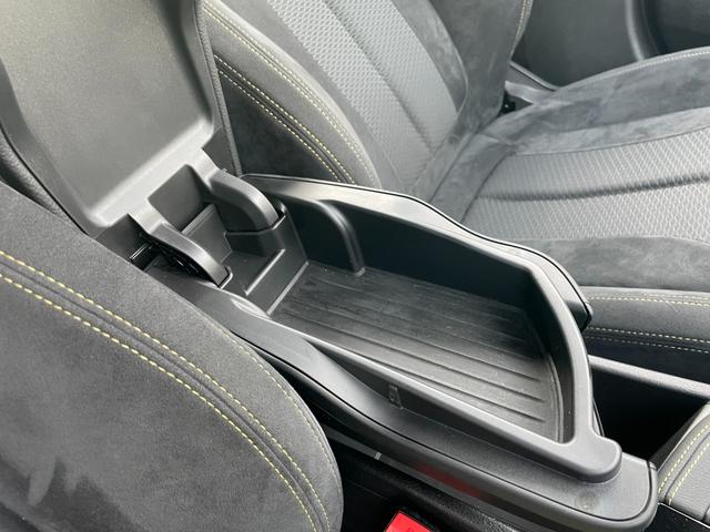 Ｘ２ 　【正規認定中古車】【全国正規ディーラー保証付／２年・走行距離無制限】アクティブクルーズコントロール　ヘッドアップディスプレイ　シートヒーター　バックカメラ　オートトランク　アンビエントライト（54枚目）
