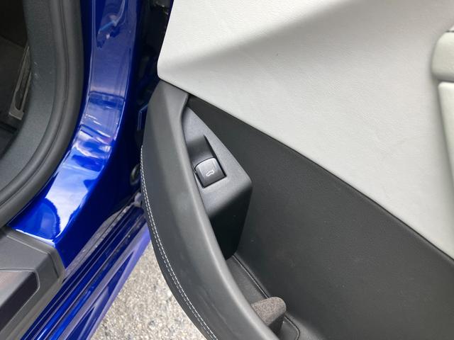 Ｍ８ Ｍ８カブリオレ　コンペティション　【正規認定中古車】【全国正規ディーラー保証付／２年・走行距離無制限】Ｂｏｗｅｒｓ＆Ｗｉｌｋｉｎｓスピーカー　フルレザーメリノインテリア　シルバーストーン　トップビューカメラ　シートベンチレーション（36枚目）