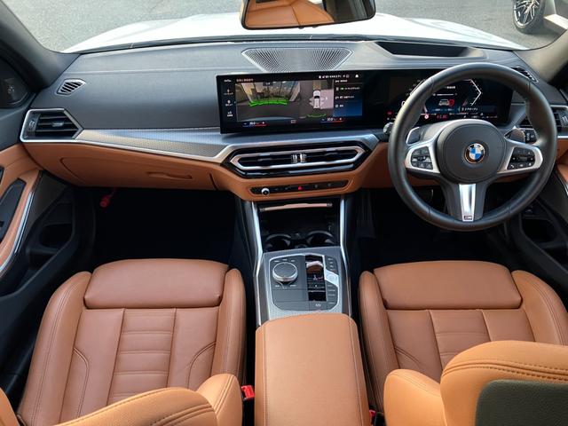 ３シリーズ Ｍ３４０ｉ　ｘＤｒｉｖｅツーリング　【正規認定中古車】【全国正規ディーラー保証付／２年・走行距離無制限】１９ＡＷ　茶革スポーツシート　シートヒーター　ハーマンカードン　トップビュー　全方囲ＰＤＣ　純正前方ドラレコ　ＡＣＣ　パドルシフト（3枚目）