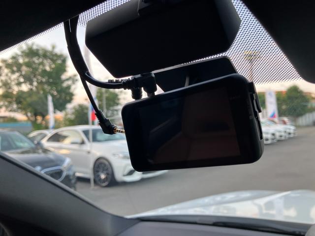 ３シリーズ Ｍ３４０ｉ　ｘＤｒｉｖｅツーリング　【正規認定中古車】【全国正規ディーラー保証付／２年・走行距離無制限】１９ＡＷ　茶革スポーツシート　シートヒーター　ハーマンカードン　トップビュー　全方囲ＰＤＣ　純正前方ドラレコ　ＡＣＣ　パドルシフト（6枚目）