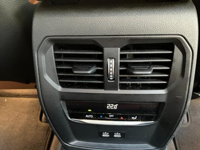 ３シリーズ Ｍ３４０ｉ　ｘＤｒｉｖｅツーリング　【正規認定中古車】【全国正規ディーラー保証付／２年・走行距離無制限】１９ＡＷ　茶革スポーツシート　シートヒーター　ハーマンカードン　トップビュー　全方囲ＰＤＣ　純正前方ドラレコ　ＡＣＣ　パドルシフト（15枚目）