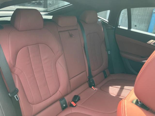 Ｘ６ ｘＤｒｉｖｅ　３５ｄ　Ｍスポーツ　【正規認定中古車】【全国正規ディーラー保証付／２年・走行距離無制限】レッドレザースポーツパワーシート　ソートヒーター　パノラマサンルーフ　トップビュー　全方位ＰＤＣ　アダプティブＭサスペンション（5枚目）