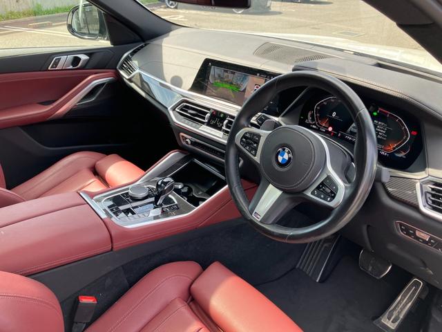 Ｘ６ ｘＤｒｉｖｅ　３５ｄ　Ｍスポーツ　【正規認定中古車】【全国正規ディーラー保証付／２年・走行距離無制限】レッドレザースポーツパワーシート　ソートヒーター　パノラマサンルーフ　トップビュー　全方位ＰＤＣ　アダプティブＭサスペンション（33枚目）