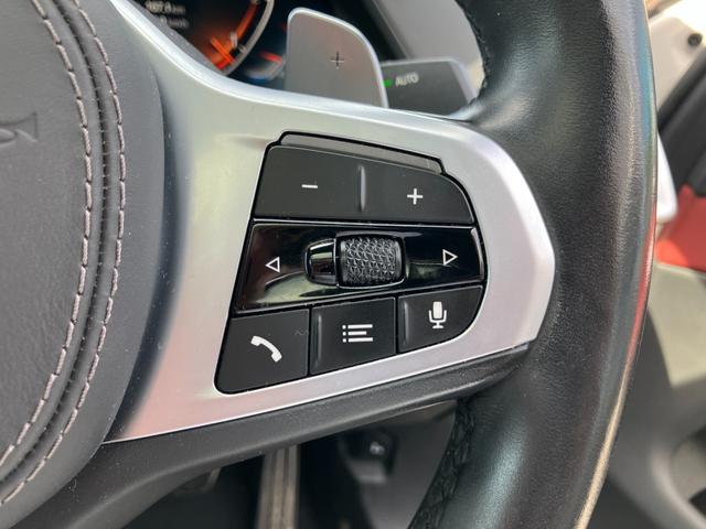 Ｘ６ ｘＤｒｉｖｅ　３５ｄ　Ｍスポーツ　【正規認定中古車】【全国正規ディーラー保証付／２年・走行距離無制限】レッドレザースポーツパワーシート　ソートヒーター　パノラマサンルーフ　トップビュー　全方位ＰＤＣ　アダプティブＭサスペンション（41枚目）