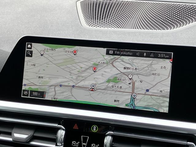 ３シリーズ ３１８ｉ　Ｍスポーツ　【正規認定中古車】【全国正規ディーラー保証付／２年・走行距離無制限】ワンオーナー　禁煙車　弊社新車拠点下取　アンビエントライト　トップビューカメラ　電動トランク　全方位センサー　半革スポーツ電動シート（10枚目）