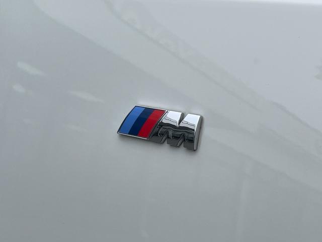 ３シリーズ ３３０ｅ　Ｍスポーツ　【正規認定中古車】【全国正規ディーラー保証付／２年・走行距離無制限】禁煙　弊社新車拠点下取　ワンオーナー車　トップビューカメラ　全方位センサー　シートヒーター　アンビエントライト　シートヒーター（14枚目）