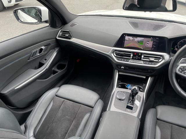 ３シリーズ ３３０ｅ　Ｍスポーツ　【正規認定中古車】【全国正規ディーラー保証付／２年・走行距離無制限】禁煙　弊社新車拠点下取　ワンオーナー車　トップビューカメラ　全方位センサー　シートヒーター　アンビエントライト　シートヒーター（29枚目）