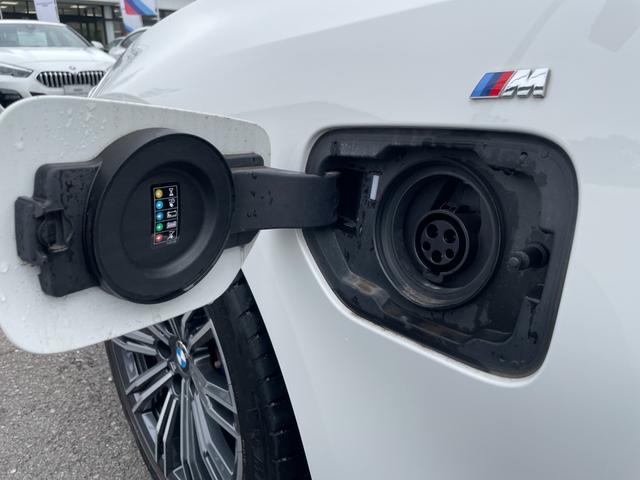 ３シリーズ ３３０ｅ　Ｍスポーツ　【正規認定中古車】【全国正規ディーラー保証付／２年・走行距離無制限】禁煙　弊社新車拠点下取　ワンオーナー車　トップビューカメラ　全方位センサー　シートヒーター　アンビエントライト　シートヒーター（56枚目）