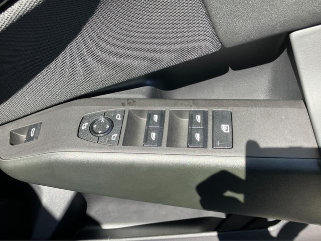 Ｘ３ ｘＤｒｉｖｅ　２０ｄ　マットカラー【正規認定中古車】【全国正規ディーラー保証付／２年・走行距離無制限】パノラマサンルーフ　ブラックレザースポーツシート　全席シートヒーター　ハーマンカードン　トップビュー　２０ＡＷ（22枚目）
