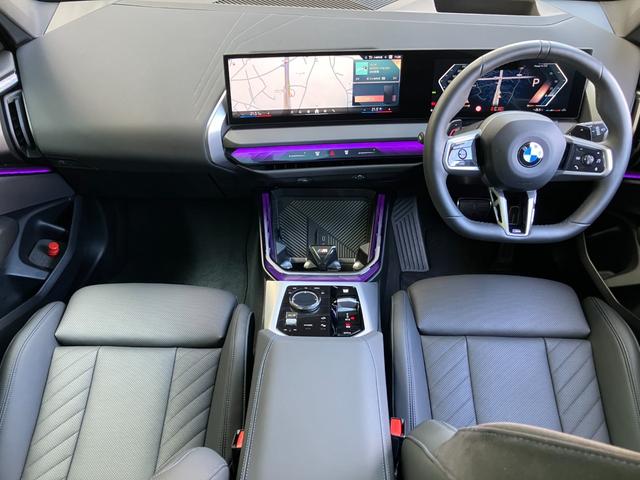 Ｘ３ ｘＤｒｉｖｅ　２０ｄ　マットカラー【正規認定中古車】【全国正規ディーラー保証付／２年・走行距離無制限】パノラマサンルーフ　ブラックレザースポーツシート　全席シートヒーター　ハーマンカードン　トップビュー　２０ＡＷ（35枚目）