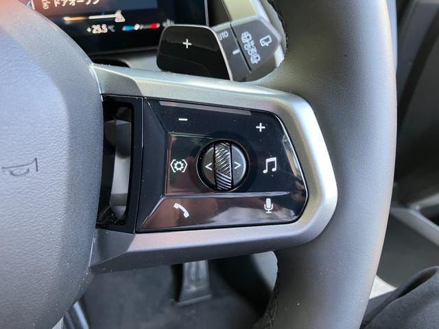 Ｘ３ ｘＤｒｉｖｅ　２０ｄ　マットカラー【正規認定中古車】【全国正規ディーラー保証付／２年・走行距離無制限】パノラマサンルーフ　ブラックレザースポーツシート　全席シートヒーター　ハーマンカードン　トップビュー　２０ＡＷ（39枚目）