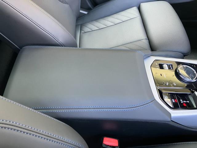 Ｘ３ ｘＤｒｉｖｅ　２０ｄ　マットカラー【正規認定中古車】【全国正規ディーラー保証付／２年・走行距離無制限】パノラマサンルーフ　ブラックレザースポーツシート　全席シートヒーター　ハーマンカードン　トップビュー　２０ＡＷ（49枚目）