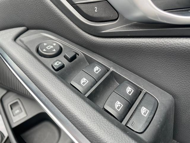 ３シリーズ ３１８ｉツーリング　Ｍスポーツ　【正規認定中古車】【全国正規ディーラー保証付／２年・走行距離無制限】トップビューカメラ　全方位センサー　シートヒーター　アンビエントライト　半革スポーツシート　パドルシフト　オートトランク　ＡＣＣ（39枚目）