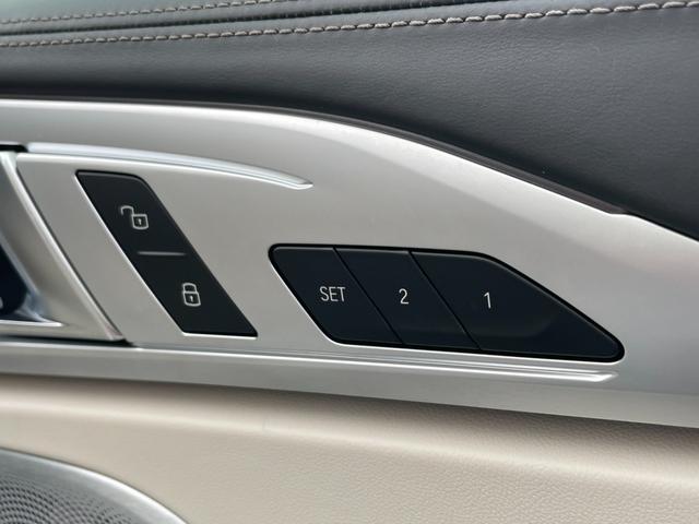 ８シリーズ Ｍ８５０ｉ　ｘＤｒｉｖｅカブリオレ　【正規認定中古車】【全国正規ディーラー保証付／２年・走行距離無制限】弊社下取り　Ｂｏｗｅｒｓ　＆　Ｗｉｌｋｉｎｓ　ホワイトレザースポーツシート　シートヒーター　ベンチレーション　レーザーヘッドライト（41枚目）
