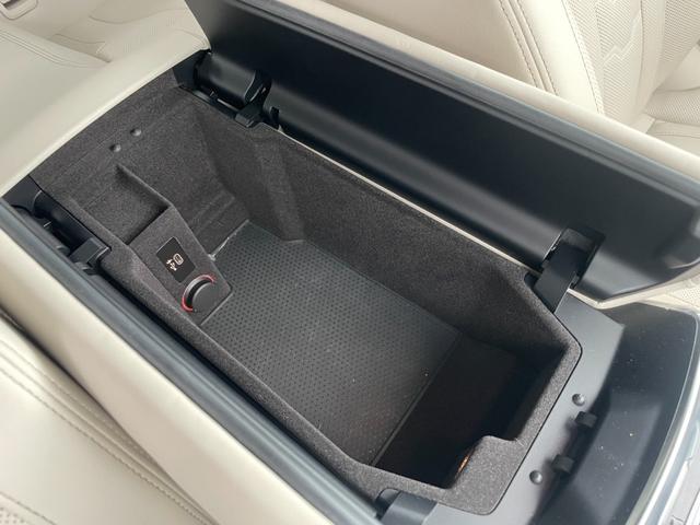 ８シリーズ Ｍ８５０ｉ　ｘＤｒｉｖｅカブリオレ　【正規認定中古車】【全国正規ディーラー保証付／２年・走行距離無制限】弊社下取り　Ｂｏｗｅｒｓ　＆　Ｗｉｌｋｉｎｓ　ホワイトレザースポーツシート　シートヒーター　ベンチレーション　レーザーヘッドライト（57枚目）