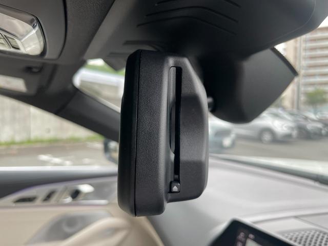 ８シリーズ Ｍ８５０ｉ　ｘＤｒｉｖｅカブリオレ　【正規認定中古車】【全国正規ディーラー保証付／２年・走行距離無制限】弊社下取り　Ｂｏｗｅｒｓ　＆　Ｗｉｌｋｉｎｓ　ホワイトレザースポーツシート　シートヒーター　ベンチレーション　レーザーヘッドライト（60枚目）