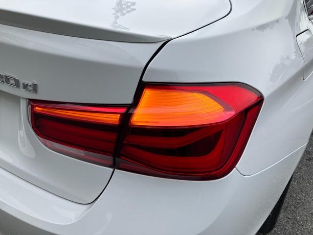 ３シリーズ 　【正規認定中古車】【全国正規ディーラー保証付／１年・走行距離無制限】１７ＡＷ　ＬＥＤ　コンフォートアクセス　バックカメラ　黒革Ｐシート　シートヒーター　ＡＣＣ　ＭＦＳ　インテリジェントセーフティー（17枚目）