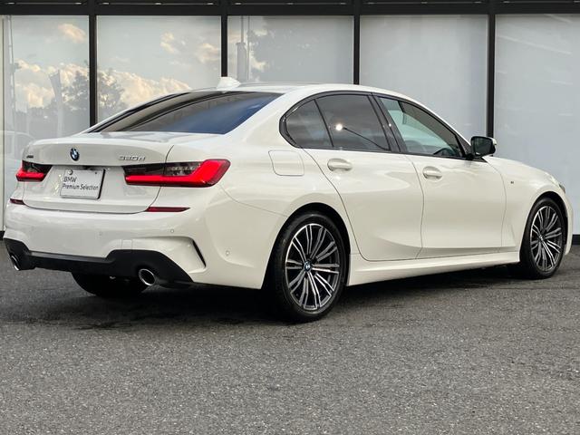 3シリーズ 320d xDrive Mスポーツ 【正規認定中古車】【全国正規ディーラー保証付/2年・走行距離無制限】コンフォートパッケージ パーキングアシストプラス アンビエントライト ACC 電動トランク トップビューカメラ 後退アシスト(2枚目)