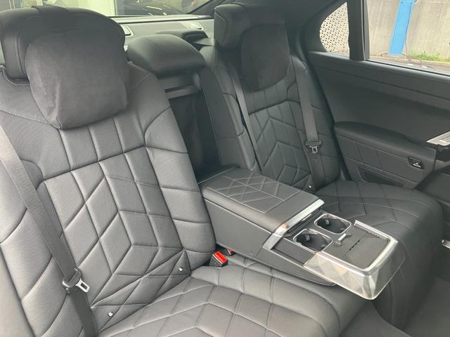 7シリーズ 740d xDrive エクセレンス 【正規認定中古車】【全国正規ディーラー保証付/2年・走行距離無制限】エグゼクティブラウンジシート B&Wスピーカー ガラスサンルーフ 全席シートヒーター 全席ベンチレーション アクティブシート(41枚目)