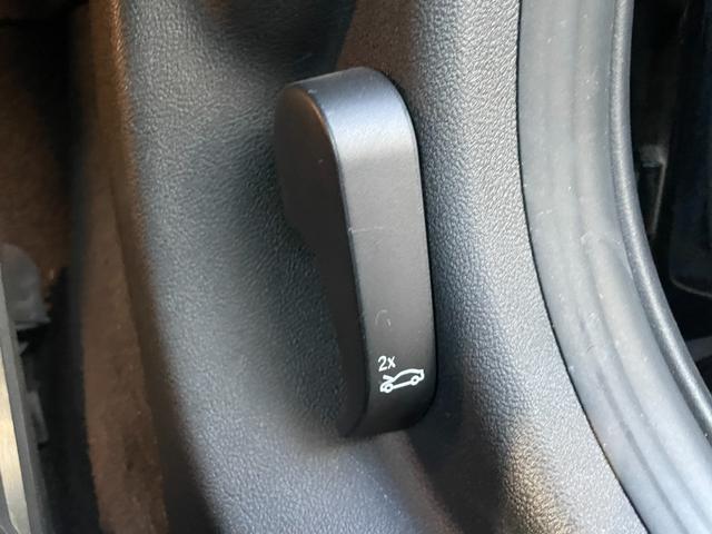 ３シリーズ ３１８ｉツーリング　Ｍスポーツ　【正規認定中古車】【全国正規ディーラー保証付／２年・走行距離無制限】弊社下取り　１オーナー車　パージングアシストプラス　ブラックハーフレザースポーッシート　シートヒーター　トップビュー　全方位ＰＤＣ（58枚目）