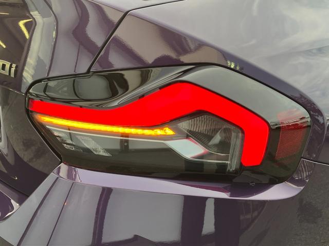 2シリーズ M240i xDriveクーペ 【正規認定中古車】【全国正規ディーラー保証付/2年・走行距離無制限】harman/kardon ヘッドアップディスプレイ Mスポーツシート 茶革 ACC 19インチ トップビュー シートヒーター(22枚目)