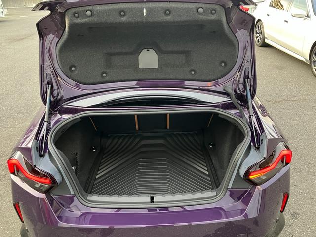 2シリーズ M240i xDriveクーペ 【正規認定中古車】【全国正規ディーラー保証付/2年・走行距離無制限】harman/kardon ヘッドアップディスプレイ Mスポーツシート 茶革 ACC 19インチ トップビュー シートヒーター(24枚目)