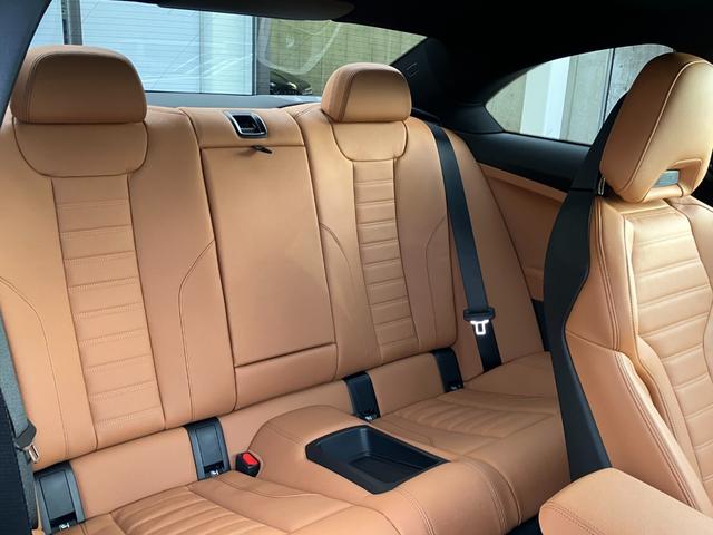 2シリーズ M240i xDriveクーペ 【正規認定中古車】【全国正規ディーラー保証付/2年・走行距離無制限】harman/kardon ヘッドアップディスプレイ Mスポーツシート 茶革 ACC 19インチ トップビュー シートヒーター(31枚目)