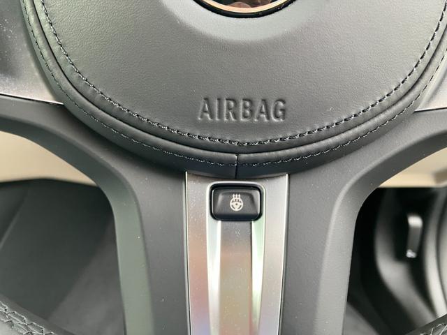 ４シリーズ ４２０ｉカブリオレ　Ｍスポーツ　【正規認定中古車】【全国正規ディーラー保証付／２年・走行距離無制限】弊社下取り車　１オーナー　ホワイトレザースポーツシート　ハーマンカードン　全方位ＰＤＣ　トップビュー　シートヒーター（42枚目）