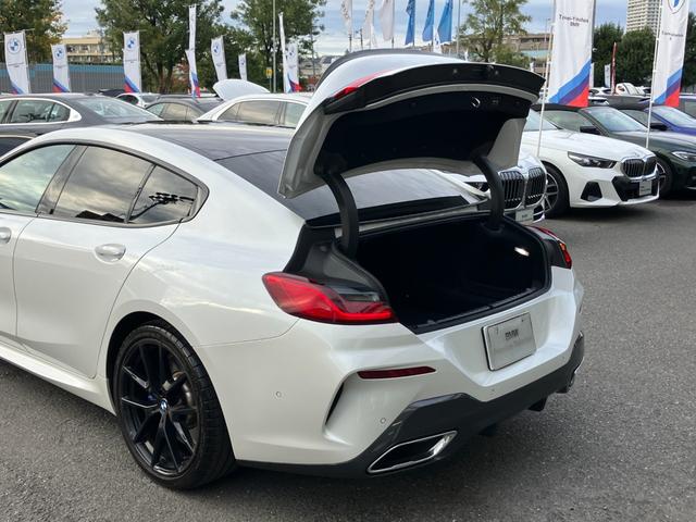 8シリーズ 840i グランクーペ Mスポーツ 【正規認定中古車】【全国正規ディーラー保証付/2年・走行距離無制限】弊社下取り ブラックレザースポーツシート パノラマサンルーフ ハーマンカードン シートヒーター ベンチレーション(28枚目)
