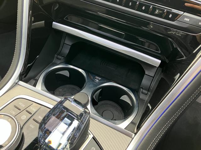 8シリーズ 840i グランクーペ Mスポーツ 【正規認定中古車】【全国正規ディーラー保証付/2年・走行距離無制限】弊社下取り ブラックレザースポーツシート パノラマサンルーフ ハーマンカードン シートヒーター ベンチレーション(42枚目)