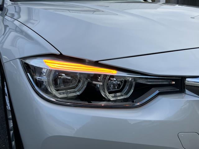 ３シリーズ ３２０ｉラグジュアリー　【正規認定中古車】【全国正規ディーラー保証付／１年・走行距離無制限】１７ＡＷ　ＬＥＤ　コンフォートアクセス　ＡＣＣ　ＭＦＳ　茶革電動シート　シートヒーター　バックカメラ　後方ＰＤＣ　ＳＯＳ（13枚目）