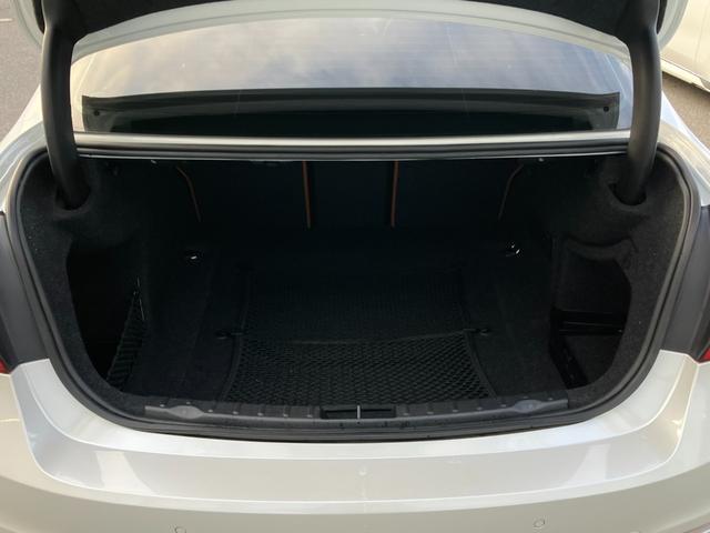 ３シリーズ ３２０ｉラグジュアリー　【正規認定中古車】【全国正規ディーラー保証付／１年・走行距離無制限】１７ＡＷ　ＬＥＤ　コンフォートアクセス　ＡＣＣ　ＭＦＳ　茶革電動シート　シートヒーター　バックカメラ　後方ＰＤＣ　ＳＯＳ（21枚目）