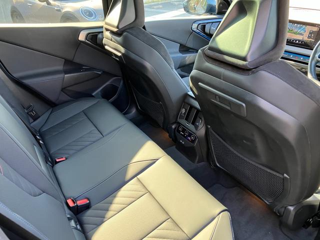 Ｘ３ ２０ｄ　ｘＤｒｉｖｅ　Ｍスポーツ　【正規認定中古車】【全国正規ディーラー保証付／２年・走行距離無制限】２０ＡＷ　ブラインドスポットモニター　サンルーフ　トップビュー　シートベンチレーション　全席シートヒーター　フルセグＴＶ（31枚目）