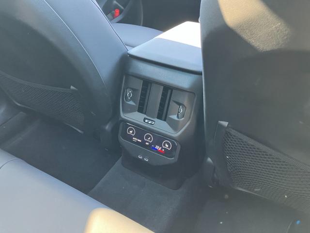 Ｘ３ ２０ｄ　ｘＤｒｉｖｅ　Ｍスポーツ　【正規認定中古車】【全国正規ディーラー保証付／２年・走行距離無制限】２０ＡＷ　ブラインドスポットモニター　サンルーフ　トップビュー　シートベンチレーション　全席シートヒーター　フルセグＴＶ（34枚目）