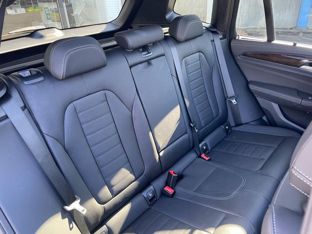 X3 xDrive 20d Mスポーツ 【正規認定中古車】【全国正規ディーラー保証付/2年・走行距離無制限】パノラマサンルーフ harman/kardon ブラックレザースポーツシート シートヒーター トップビューカメラ 全方位PDC(4枚目)